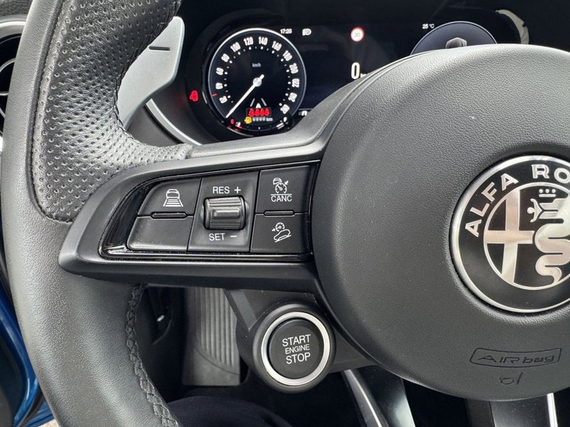 Alfa Romeo Stelvio usata a Pistoia (17)