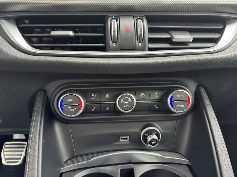 Alfa Romeo Stelvio usata a Pistoia (19)