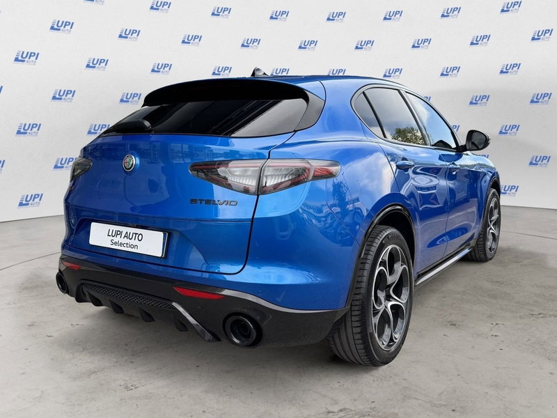 Alfa Romeo Stelvio usata a Pistoia (5)