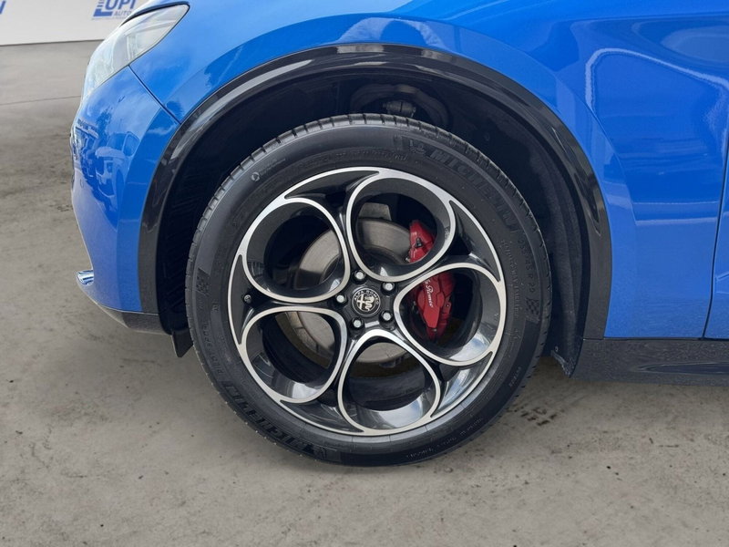 Alfa Romeo Stelvio usata a Pistoia (6)