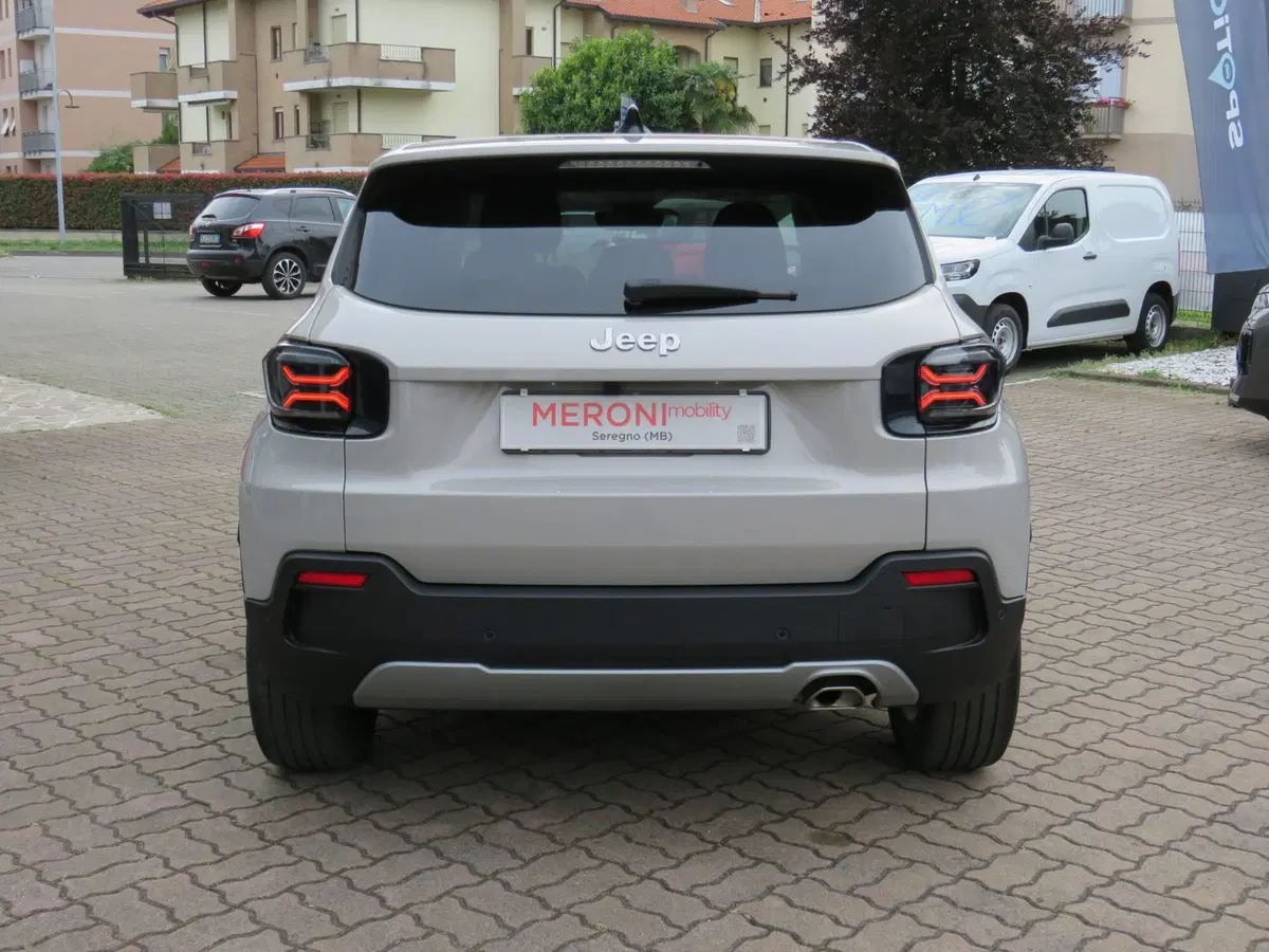 Jeep Avenger usata a Monza e Brianza (7)