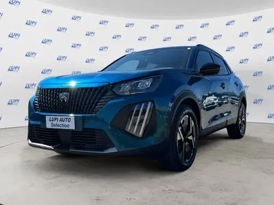 Peugeot 2008 1.2 turbo Allure 100cv del 2025 usata a Pistoia
