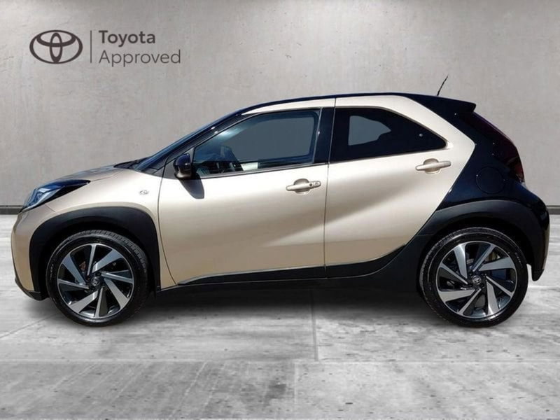 Toyota Aygo X usata a Cagliari (4)