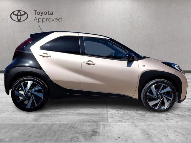 Toyota Aygo X usata a Cagliari (5)