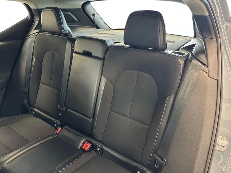 Volvo XC40 usata a Prato (13)