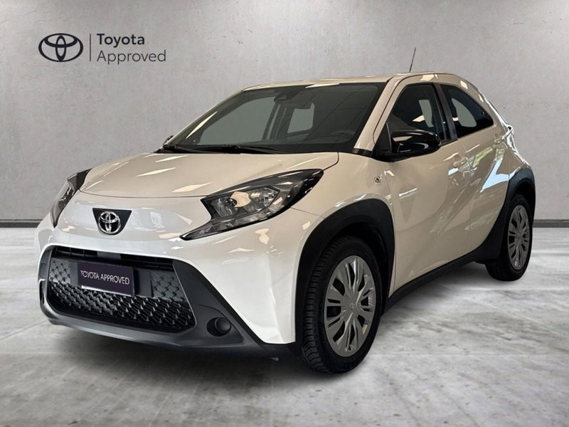 Toyota Aygo X usata a Prato