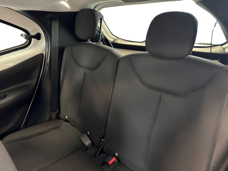 Toyota Aygo X usata a Prato (15)