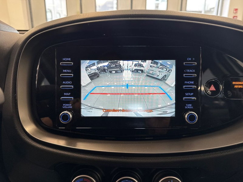 Toyota Aygo X usata a Prato (17)