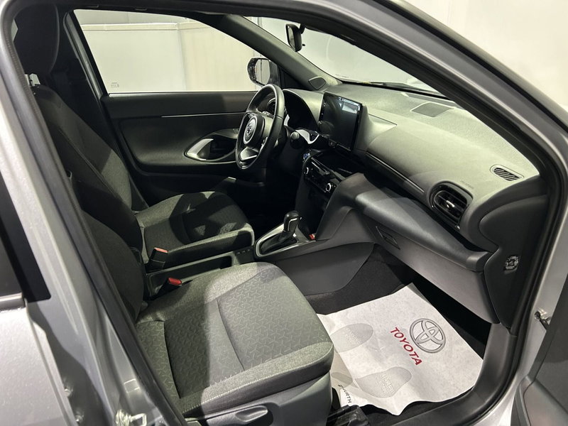 Toyota Yaris Cross usata a Milano (6)