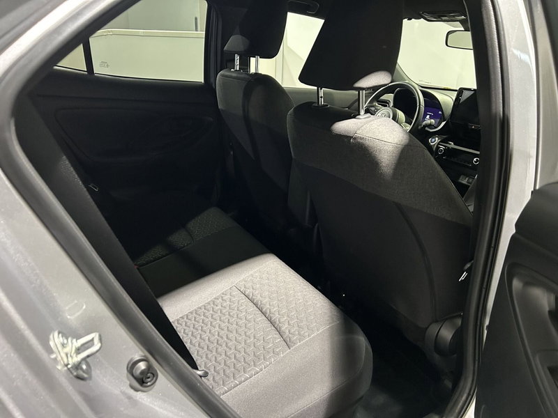 Toyota Yaris Cross usata a Milano (8)