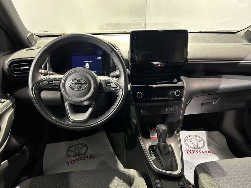 Toyota Yaris Cross usata a Milano (9)