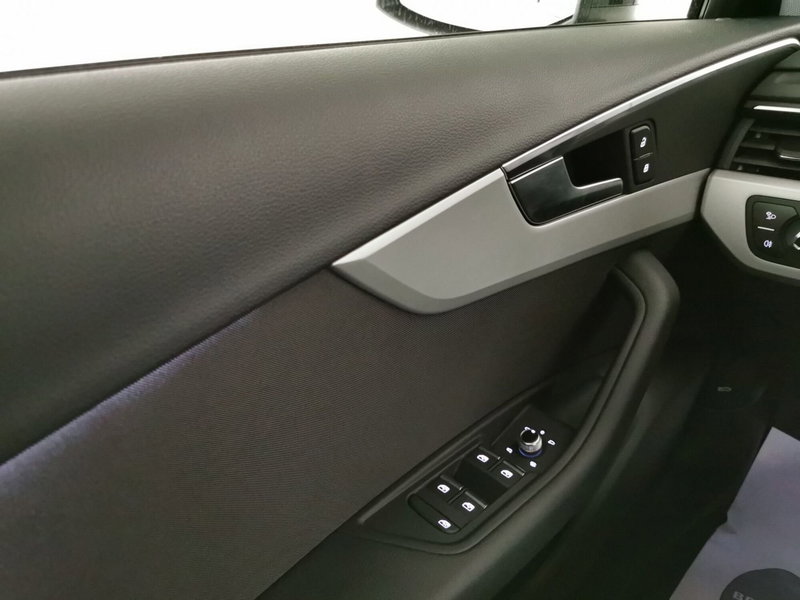 Audi A4 Avant usata a Chieti (18)