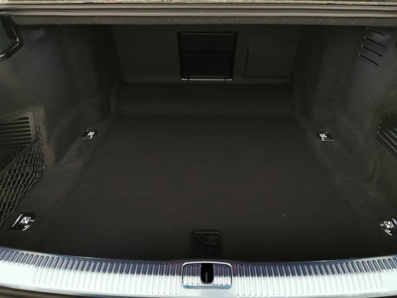 Audi A8 nuova a Chieti (7)