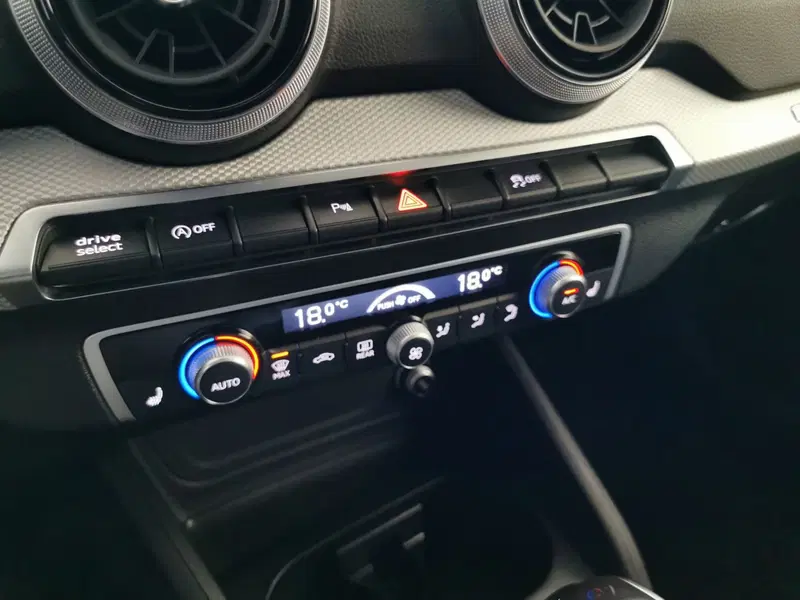 Audi Q2 usata a Chieti (18)