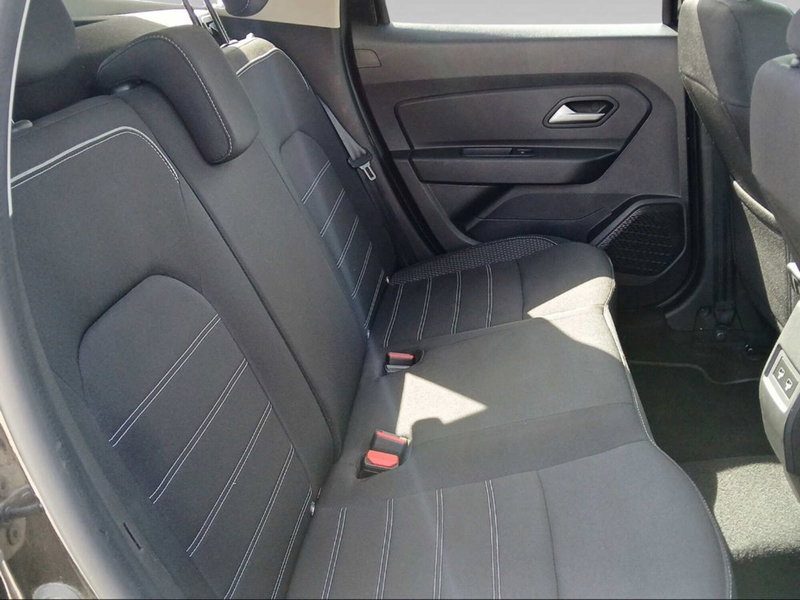 Dacia Duster usata a Siena (11)