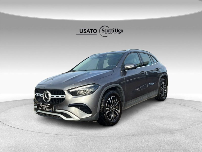 Mercedes-Benz GLA SUV usata a Siena