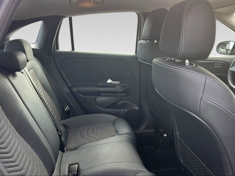 Mercedes-Benz GLA SUV usata a Siena (15)