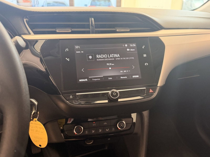 Opel Corsa usata a Latina (17)