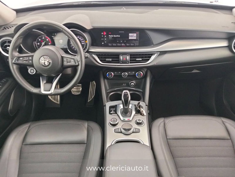 Alfa Romeo Stelvio usata a Como (4)