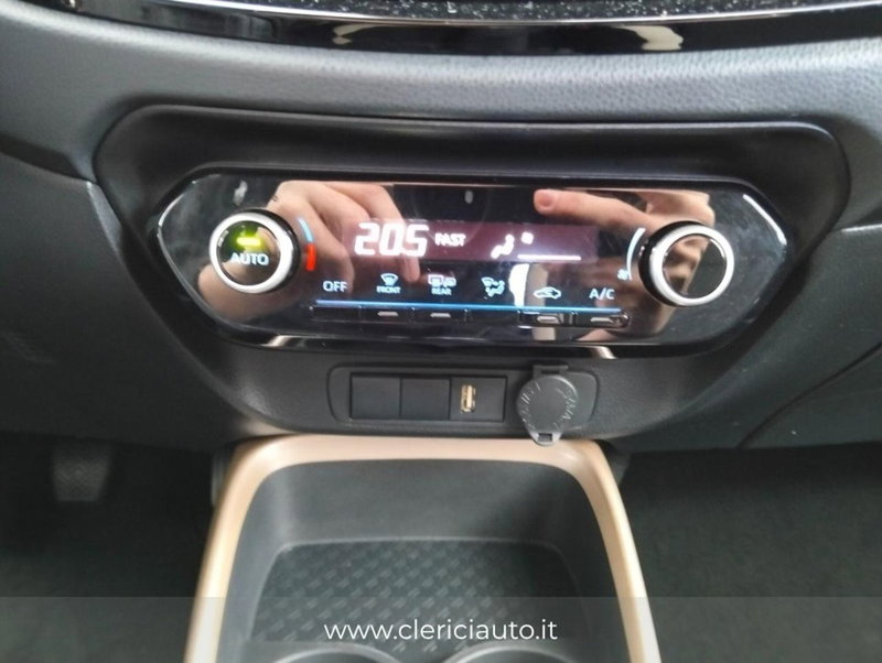 Toyota Aygo X usata a Como (14)