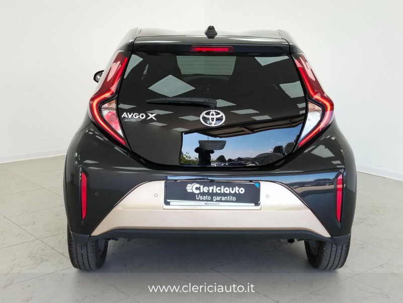 Toyota Aygo X usata a Como (6)