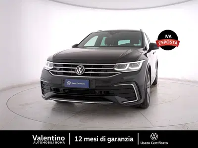 Volkswagen Tiguan 2.0 TDI 150 CV SCR DSG 4MOTION R-Line del 2023 usata a Roma