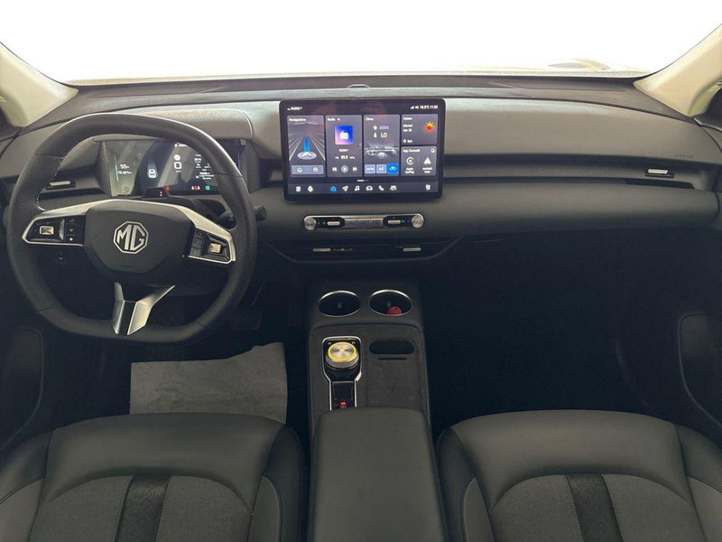 Mg MGS5 usata a Bari (8)