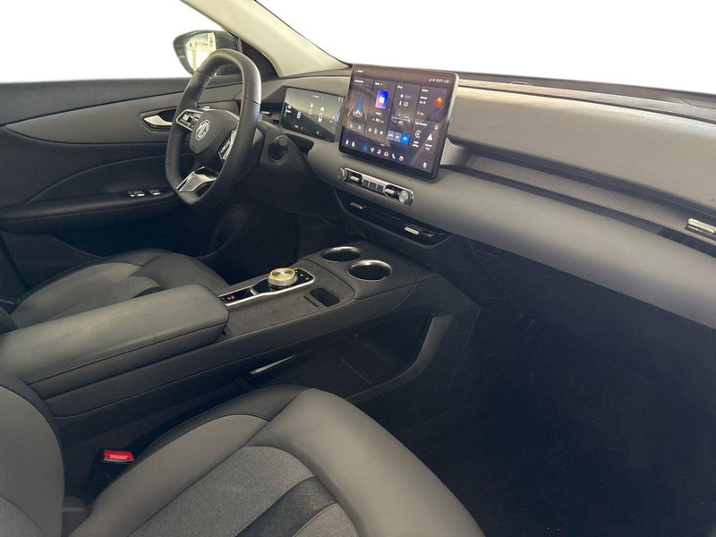 Mg MGS5 usata a Bari (9)