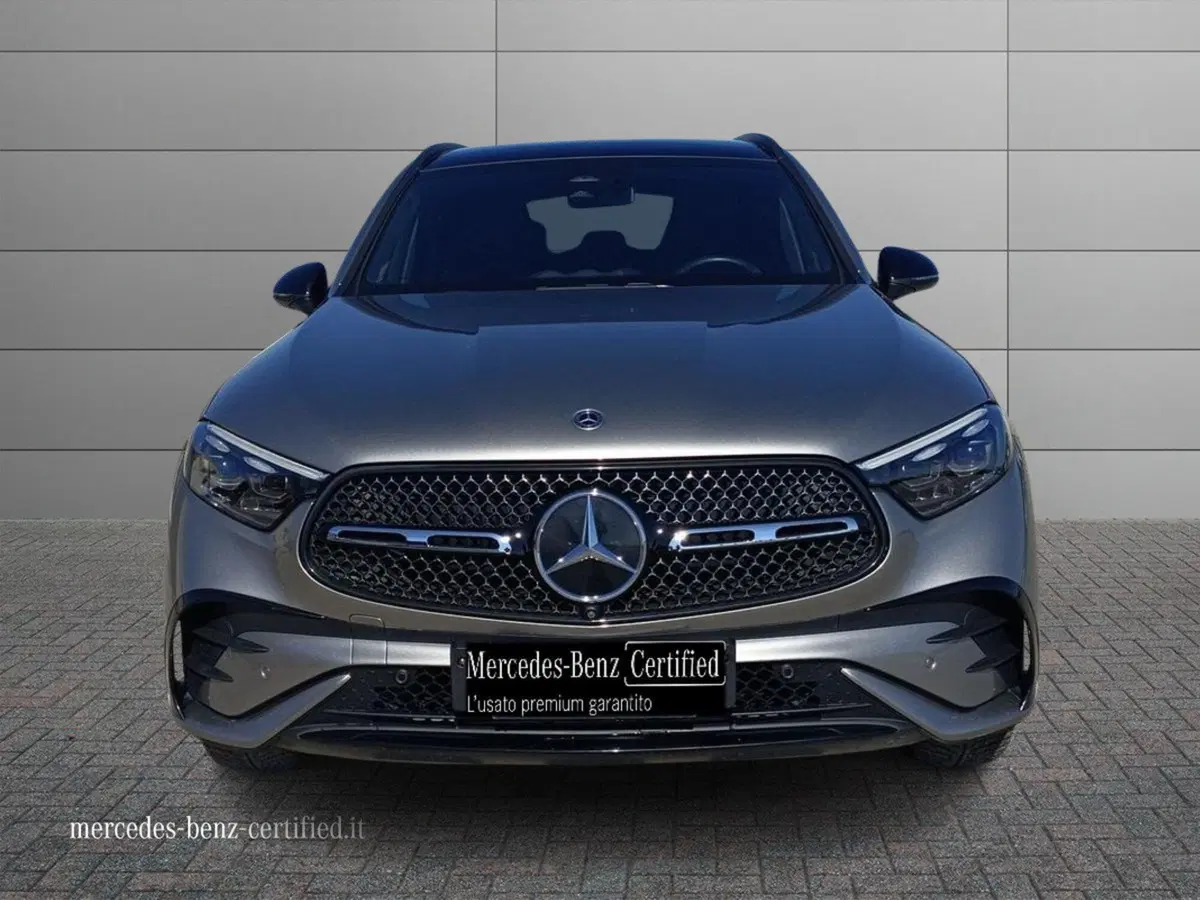 Mercedes-Benz GLC SUV usata a Bari (3)