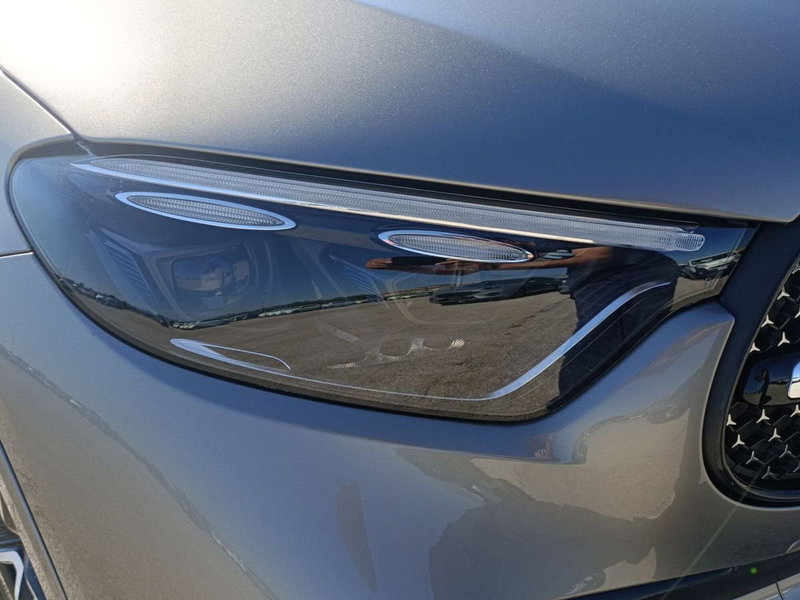 Mercedes-Benz GLC SUV usata a Bari (7)