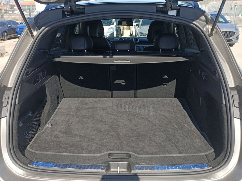 Mercedes-Benz GLC SUV usata a Bari (8)