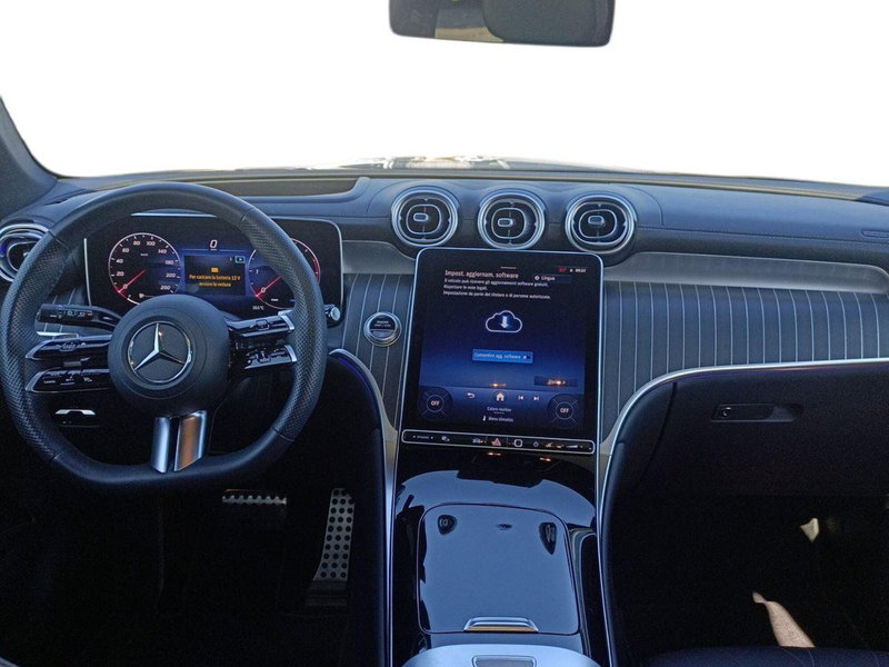 Mercedes-Benz GLC SUV usata a Bari (9)