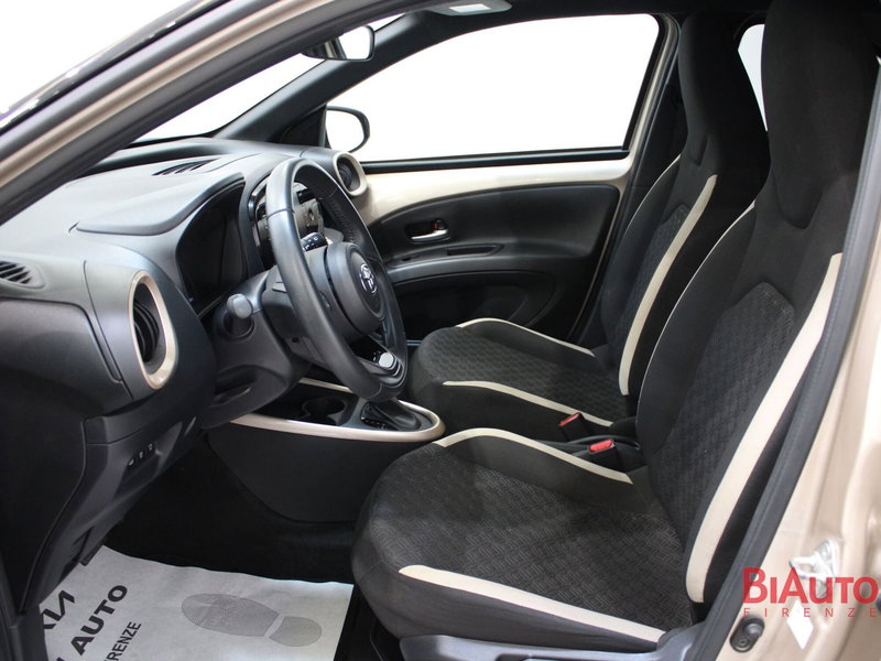 Toyota Aygo X usata a Firenze (6)