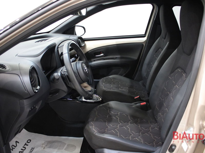 Toyota Aygo X usata a Firenze (5)