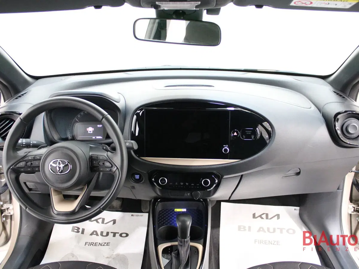 Toyota Aygo X usata a Firenze (9)