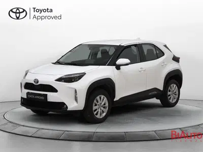 Toyota Yaris Cross Active fwd 115cv e-cvt del 2022 usata a Sesto Fiorentino