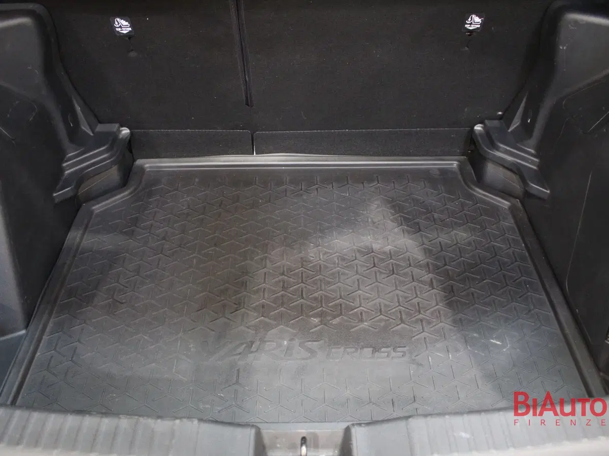 Toyota Yaris Cross usata a Firenze (9)