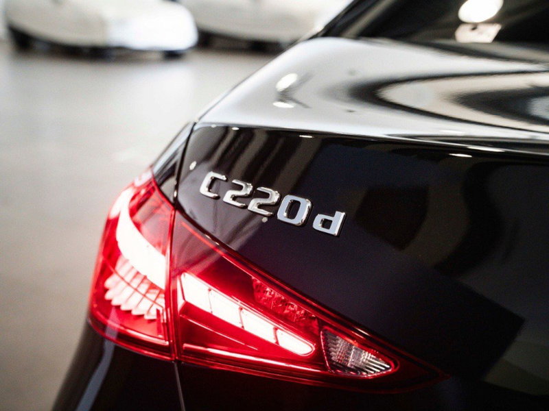 Mercedes-Benz Classe C nuova a Rimini (10)