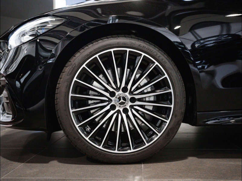 Mercedes-Benz Classe C nuova a Rimini (5)