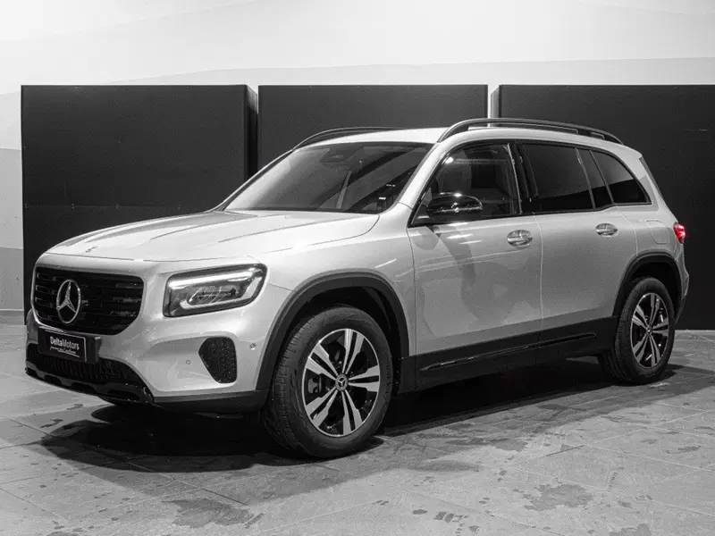Mercedes-Benz GLB nuova a Rimini