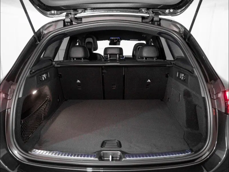 Mercedes-Benz GLC SUV nuova a Rimini (10)