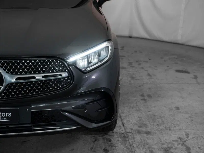 Mercedes-Benz GLC SUV nuova a Rimini (6)