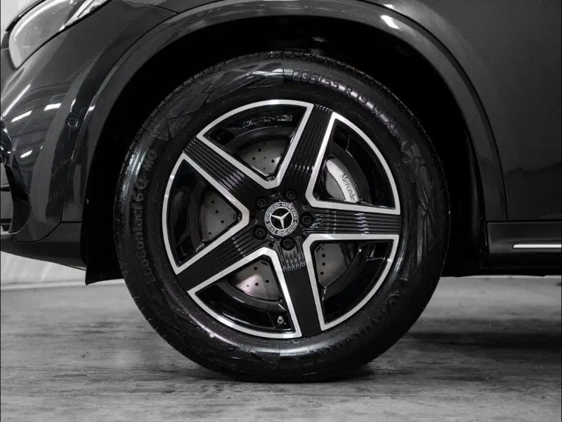 Mercedes-Benz GLC SUV nuova a Rimini (7)