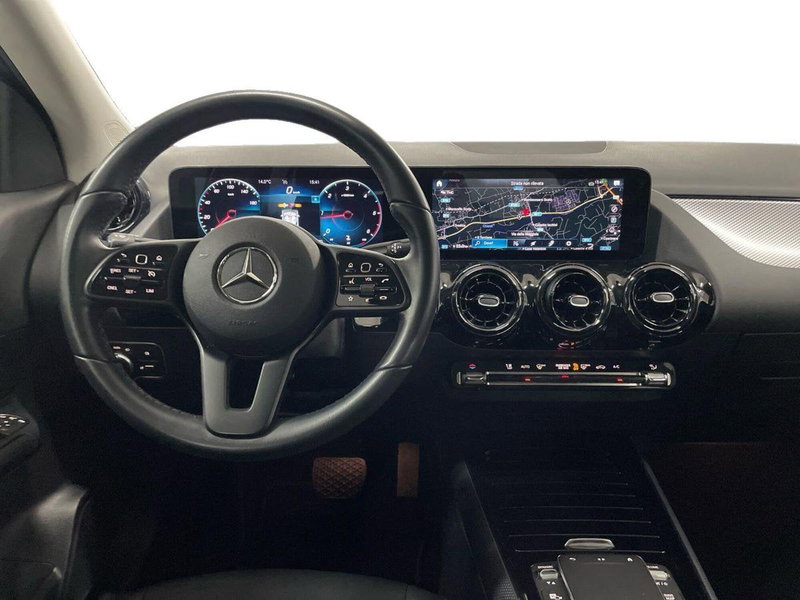 Mercedes-Benz GLA SUV usata a Macerata (11)