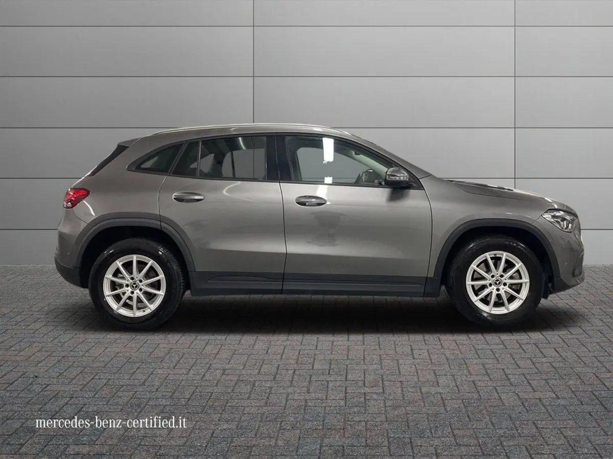 Mercedes-Benz GLA SUV usata a Macerata (5)