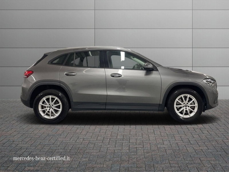 Mercedes-Benz GLA SUV usata a Macerata (5)