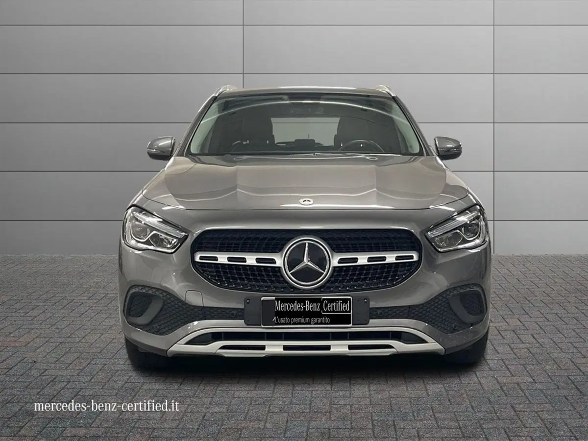 Mercedes-Benz GLA SUV usata a Macerata (6)