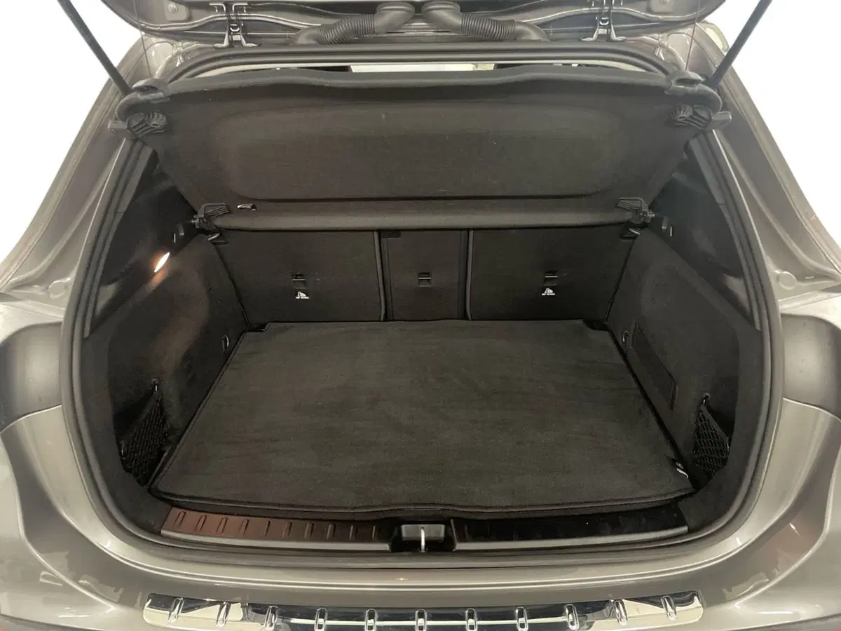 Mercedes-Benz GLA SUV usata a Macerata (7)