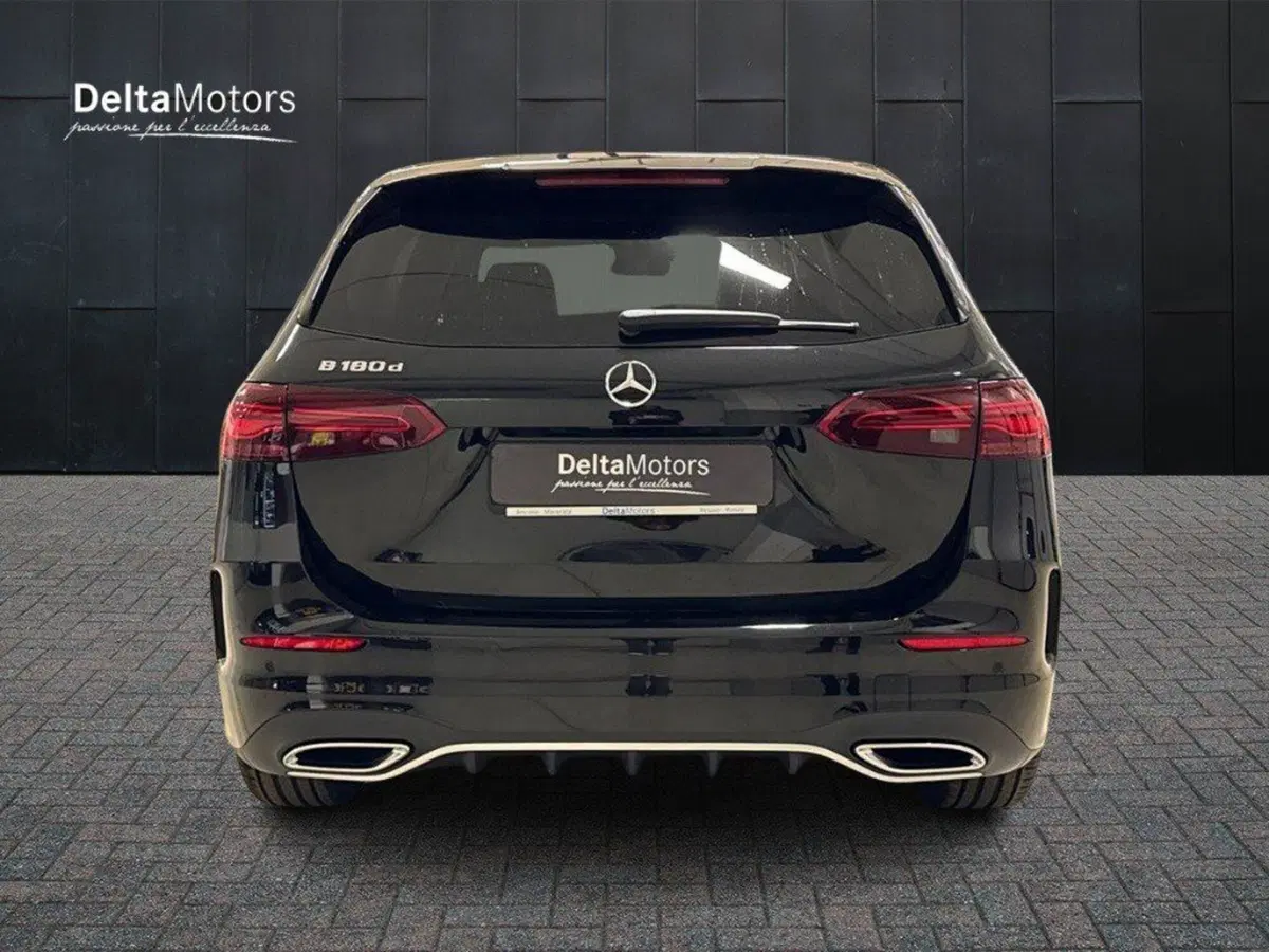 Mercedes-Benz Classe B nuova a Macerata (4)