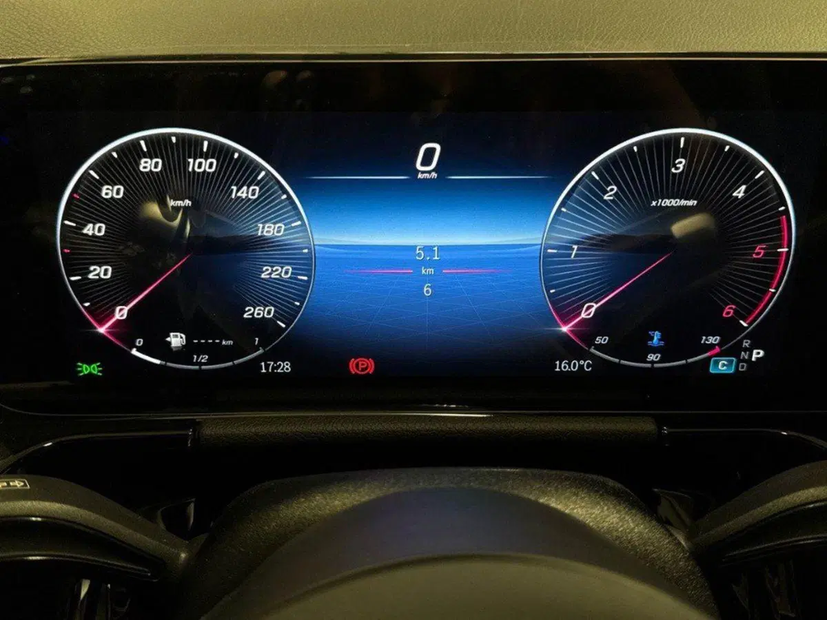 Mercedes-Benz Classe B nuova a Macerata (9)